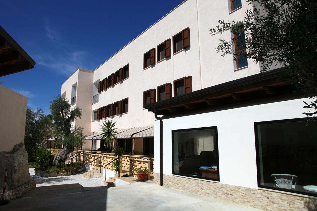 Agricostella Agriturismo Весте Екстериор снимка